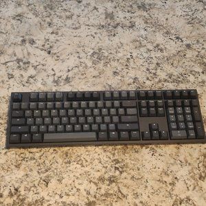 Mechanical Keyboard - Ducky One 2 - Cherry MX Brown Switches